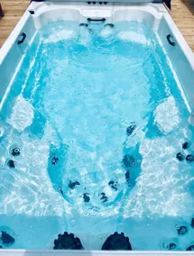The Lakeside Landing - Swim Spa - Lake Access - Image 5
