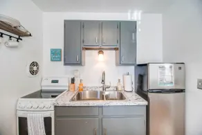2BR • Near Atlantic Park & Boardwalk - Image 4