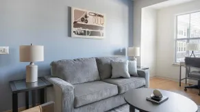Landing | Chic 2BD, Gym, Yoga Studio - Image 3