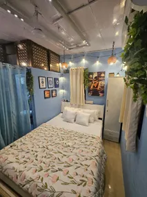 The Cozy Hideaway at Chapel –Bandra Near Lilawati - Image 3