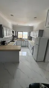 Ducos's Beautiful Apartment with a View - Image 2