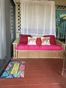 Cozy Hawaiian studio just minutes to the beach and town.  No minimum stay - Image 3