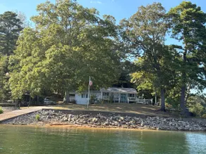 S’more Than a Lake House - Image 4