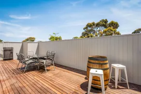 Beachside Retreat - Image 3
