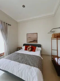 Family Stay in a Tropical House *Newly Renovated* - Image 5