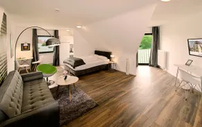 Comfort Suite Apartment mit Sofa - Image 2