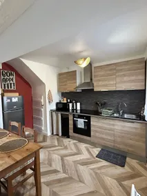 Renovated Townhouse • 10 min from Beauvais Airport - Image 5