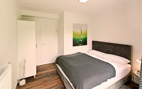 Supreme 2 bedroom apartment with terrace - Image 4