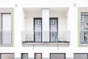 Comfort studio apartment with balcony - Image 3