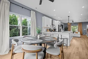 Lux Stay Sleeps 8: DT Geneva - Image 4