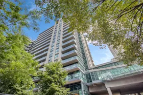 Modern 1BR | Steps to CN Tower, Lake & BMO Field - Image 5