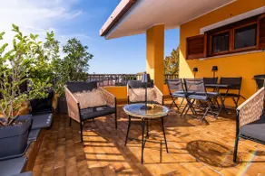 Yellow Oasis Escape Terrazza Panoramica Roma - Image 5