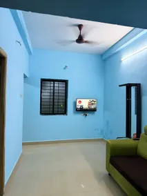 Cozy Homely 1BHK • AC • WiFi • Peaceful Stay - Image 2