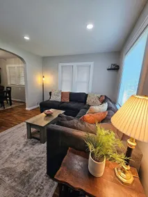 The Cozy Cottage - Image 3