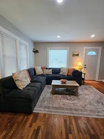 The Cozy Cottage - Image 2