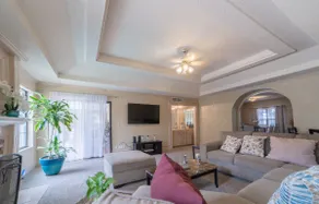 Beautiful, Pool Home, 4BR Prime Spot - Image 4