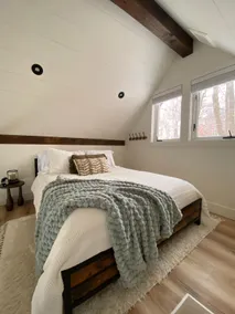 Private Luxury Woodland Cabin | No Neighbours - Image 4