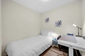 Bright 1B+1B Condo/Central - Image 3