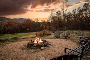 Luray Cabin w/Mtn Views, Hot Tub, Sauna, Sleeps 14 - Image 4