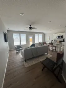 Bolivar's New Escape: Ozark Serenity Awaits - Image 4