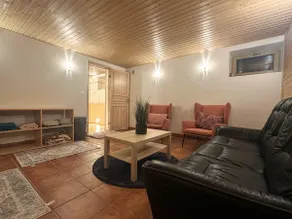 Cozy Private Home - Sauna Retreat & Event Space - Image 4