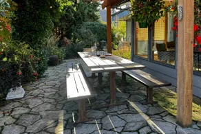 Boutique Winery Retreat in Willamette Valley - Image 5