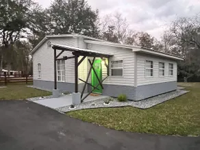 Modern Manatee Getaway - Image 3