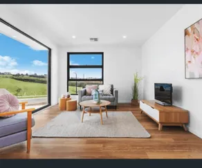 Modern Luxe Haven – Your Geelong Escape - Image 2