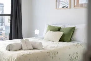 Stylish Woden 2BR, Near Hospital, CIT, Westfield - Image 4