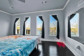 Sugarloaf Chalet. Private Mountain lake Retreat! - Image 3