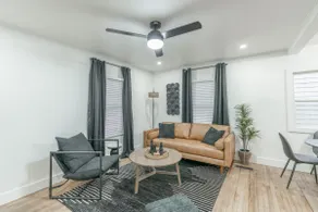 BOHO HOME- 1 min from highway/State fair/downtown - Image 5