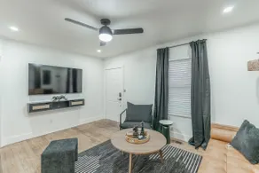 BOHO HOME- 1 min from highway/State fair/downtown - Image 4