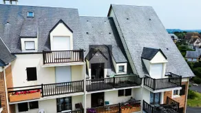 Duplex with sea view, balcony, private parking - Image 4