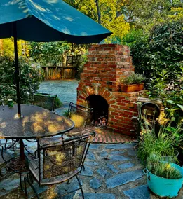 The Loft Between the Hedges - Image 5