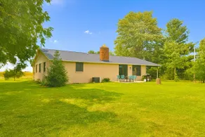 Warnick Rd Haus - Image 3