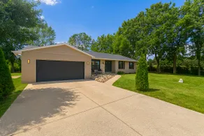 Warnick Rd Haus - Image 5