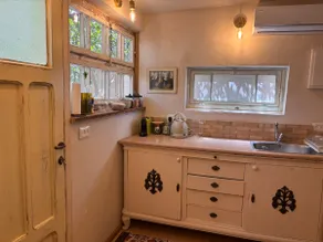 The Orchard Cabin - Image 2