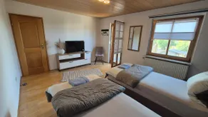 First-floor apartment near Wurzburg DAA Monteure Gruppe - Image 3