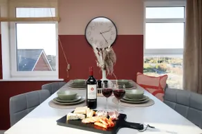 Stylish modern retreat overlooking Poole Quay - Image 3