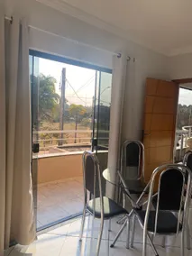 2 Bedroom 2 Bathroom Apartment with Air Conditioning - Image 3