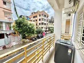 Splendid 2BHK near Biswa Bangla Exhibition Centre - Image 4