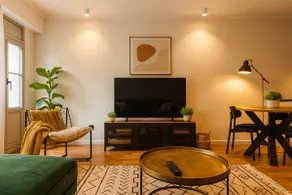 1BR Ground Floor Apt • Private Garden • Tram & Bus - Image 4