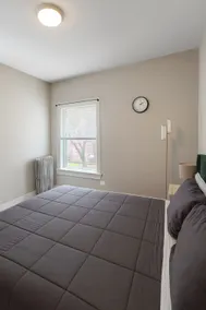Spacious 1BR | Washer/Dryer | Near Lincoln Square - Image 4