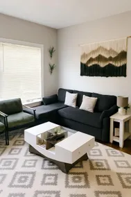 Spacious 1BR | Washer/Dryer | Near Lincoln Square - Image 2