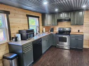 Newly Renovated Home close to Juniata & Penn State - Image 2