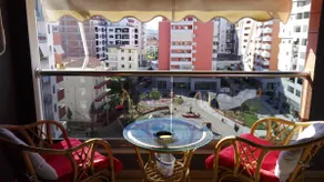 Luxury Apt between Airport and Center - Image 5