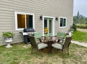 Peak and Cozy Suite - Image 3