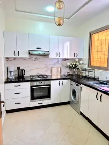 Chic & Cozy Apartment for a Comfortable Stay Fes - Image 4