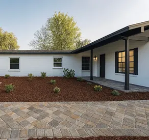 Modern 2BR Retreat Near Beaches & Tampa - Image 2