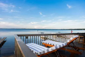 6bdr Lakefront Home w/Hot Tub - Image 2